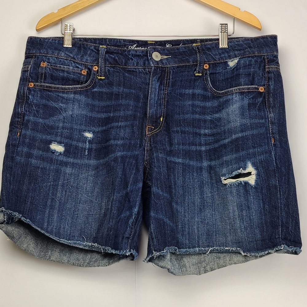 American Eagle Blue Cutoff Jean Shorts Size 14 Women’s Y2K Low Rise Denim